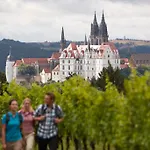 Konukevi Gastehaus Im Weingut Schloss Proschwitz