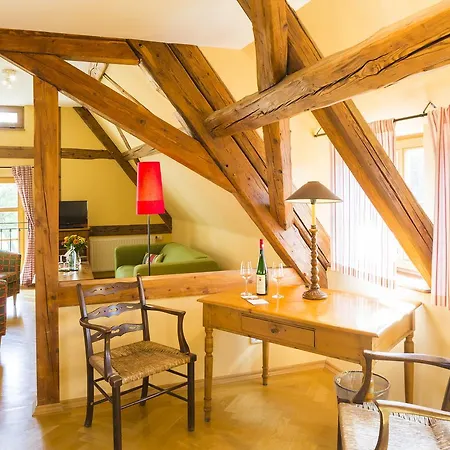 Gastehaus Im Weingut Schloss Proschwitz 3*