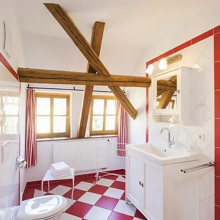 Gastehaus Im Weingut Schloss Proschwitz Konukevi 3*