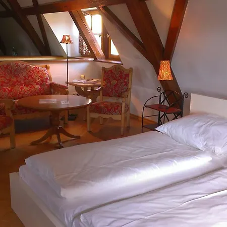 Gastehaus Im Weingut Schloss Proschwitz Konukevi 3*